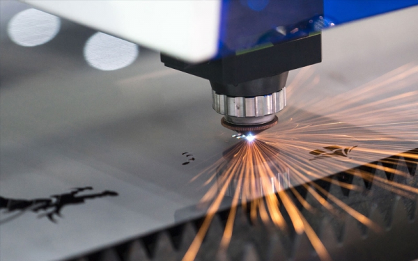 激光切割機(jī)在哪些領(lǐng)域有廣泛的應(yīng)用？